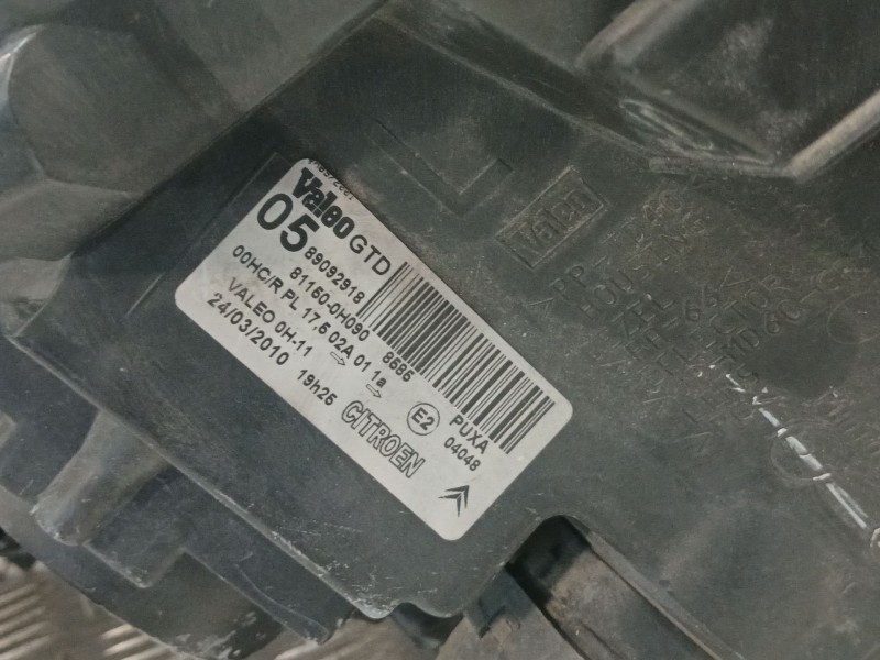 Recambio de faro izquierdo para citroën c1 (pm_, pn_) 1.0 referencia OEM IAM 620872 89092918 