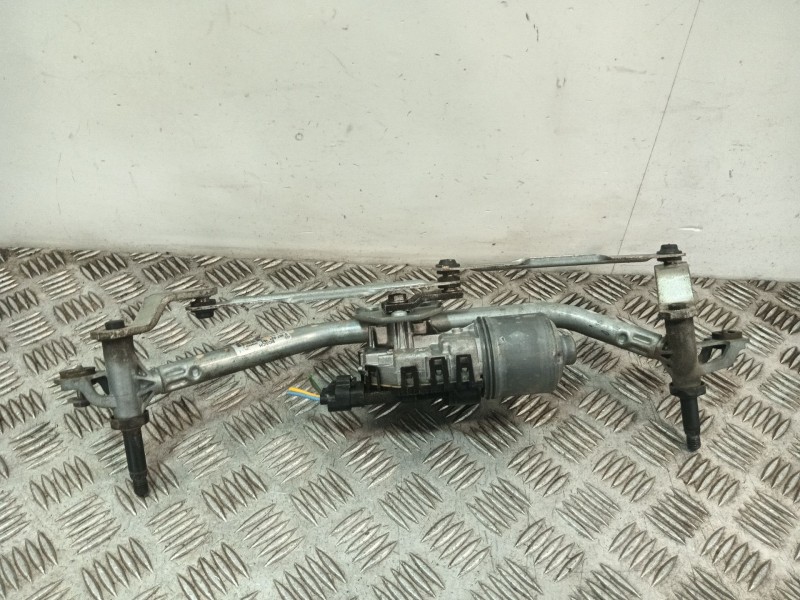 Recambio de motor limpia delantero para peugeot 208 referencia OEM IAM 3397021391 9673222580 