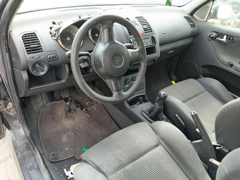 volkswagen polo (6n2) del año 2001