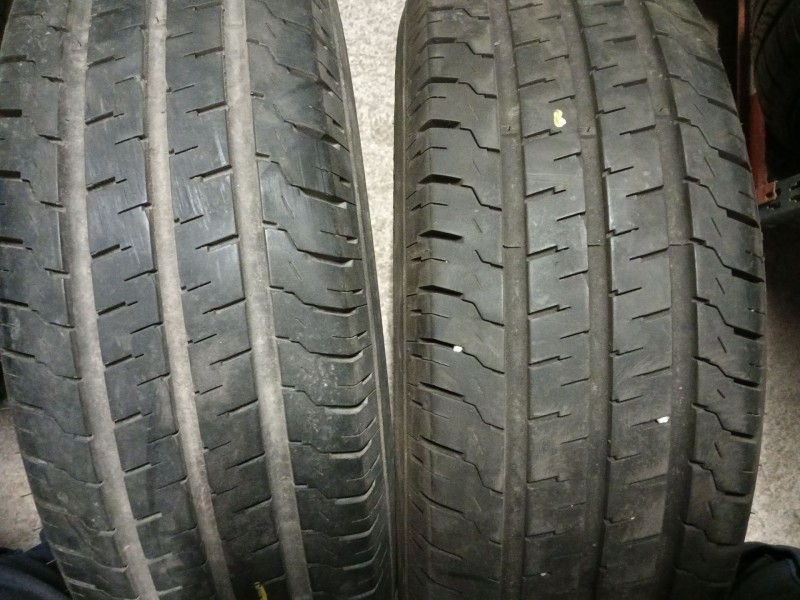 Recambio de neumatico ocasión para neumatico neumatico ocasion referencia OEM IAM 225/65/16 112/110R MAZZINI EFIVAN 