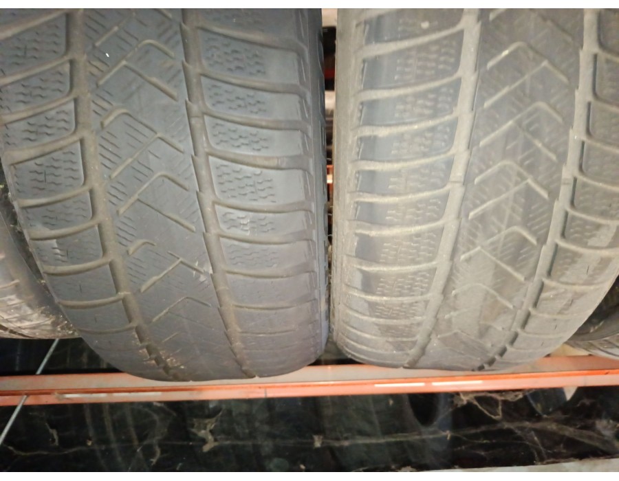 Recambio de neumatico pareja para neumatico neumatico ocasion referencia OEM IAM 245/45/18 100H PIRELLI WINTER SOTTOZERO 3 