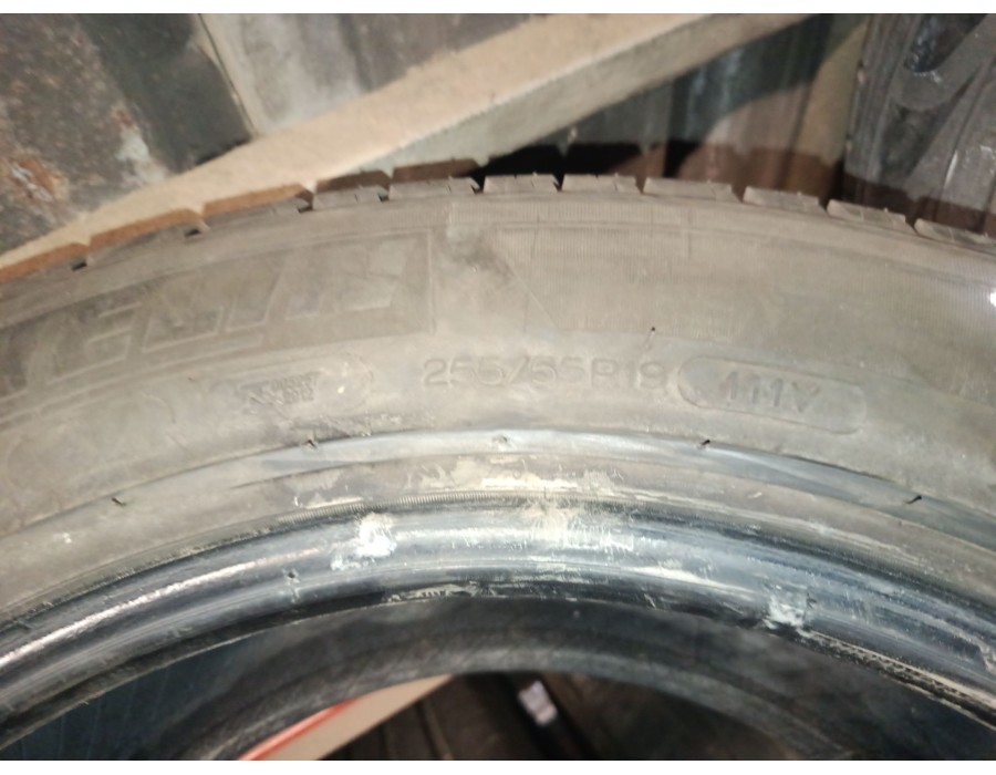 Recambio de neumatico pareja para neumatico neumatico ocasion referencia OEM IAM 255/55/19 11V MICHELIN LATITUDO TOUR HP 