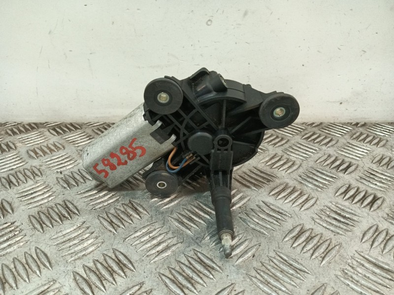 Recambio de motor limpia trasero para fiat 500 (312) 500 referencia OEM IAM MS2596001371  