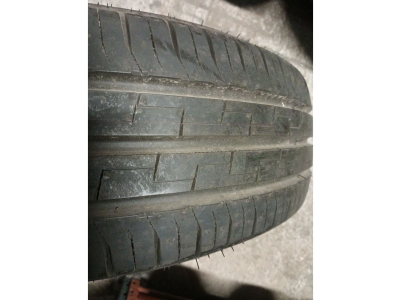 Recambio de neumatico ocasión para neumatico neumatico ocasion referencia OEM IAM 215/75/16 116/114R TRACMAX PRIVILO RF19 
