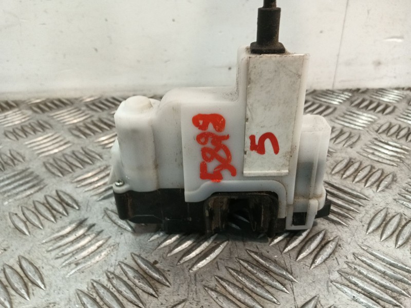 Recambio de cerradura puerta delantera derecha para fiat 500 (312) 500 referencia OEM IAM 51935121  