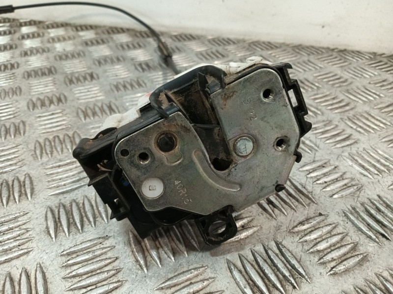 Recambio de cerradura puerta delantera derecha para fiat 500 (312) 500 referencia OEM IAM 51935121  