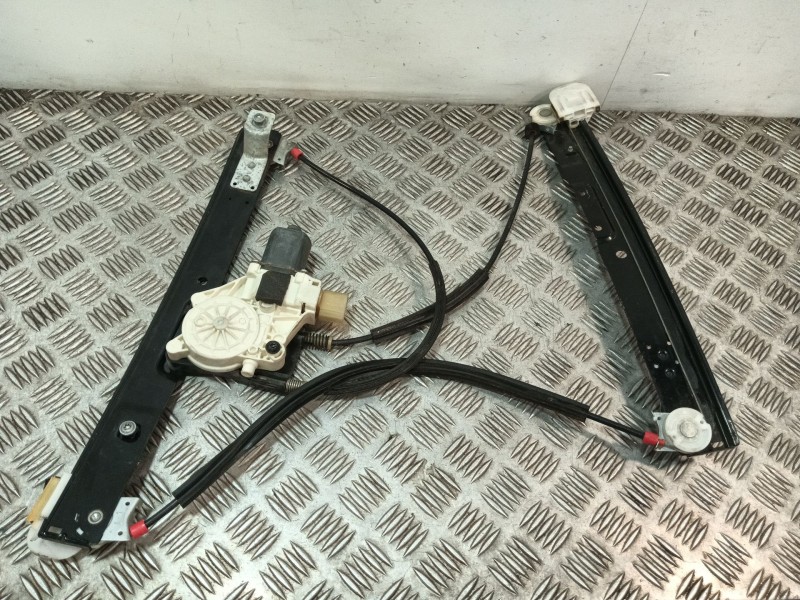 Recambio de elevalunas delantero izquierdo para ford mondeo ber. (ca2) referencia OEM IAM 6M2114A389B 0130822287 