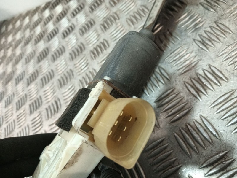 Recambio de elevalunas delantero izquierdo para ford mondeo ber. (ca2) referencia OEM IAM 6M2114A389B 0130822287 