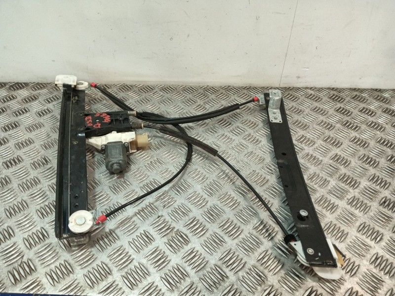 Recambio de elevalunas delantero izquierdo para ford mondeo ber. (ca2) referencia OEM IAM 6M2114A389B 0130822287 