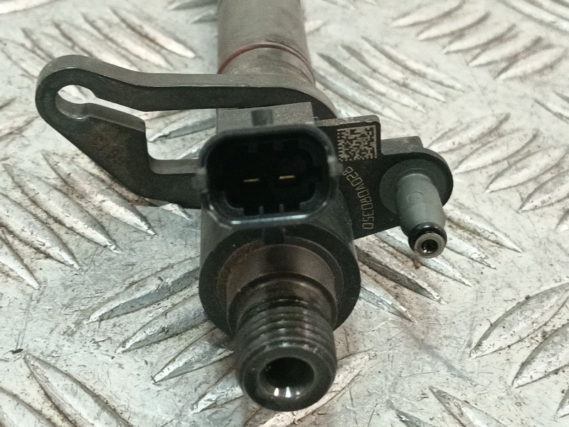 Recambio de inyector para land rover discovery iv (l319) 3.0 sdv6 4x4 referencia OEM IAM 9X2Q9K546DB  