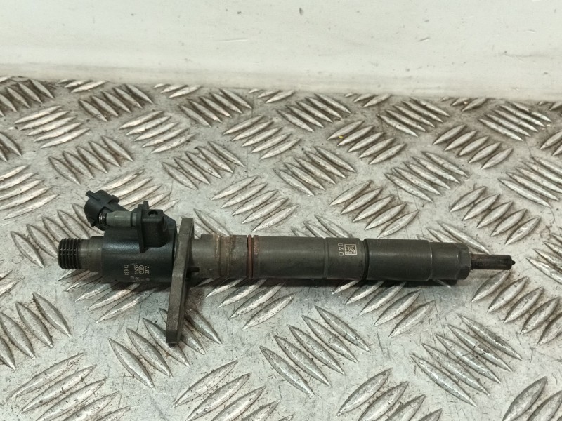 Recambio de inyector para land rover discovery iv (l319) 3.0 sdv6 4x4 referencia OEM IAM 9X2Q9K546DB  