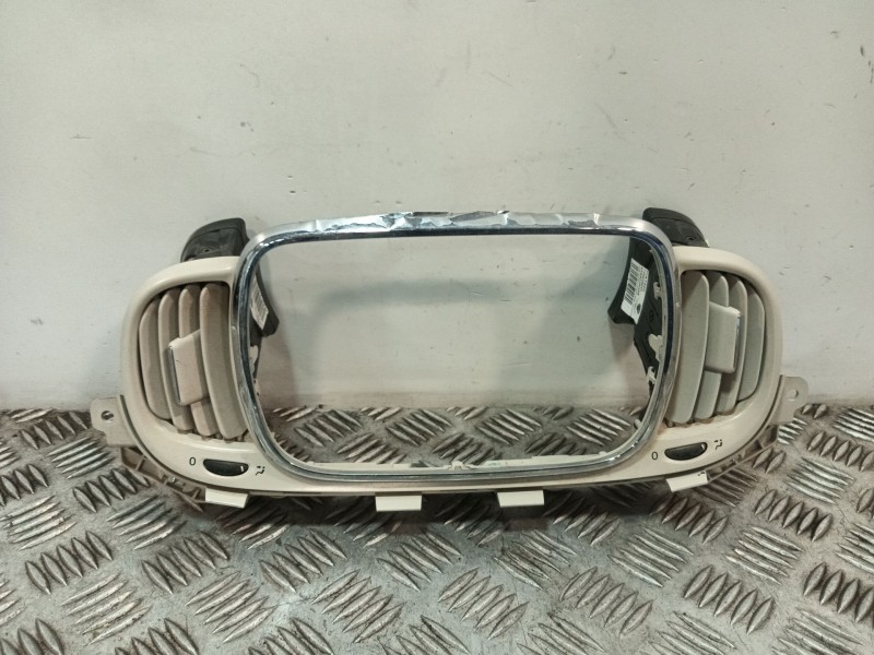 Recambio de moldura para fiat 500 (312) 500 referencia OEM IAM 735628514 3121099201 