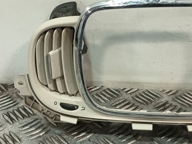 Recambio de moldura para fiat 500 (312) 500 referencia OEM IAM 735628514 3121099201 