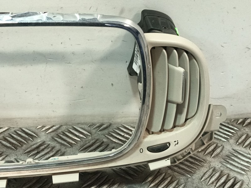 Recambio de moldura para fiat 500 (312) 500 referencia OEM IAM 735628514 3121099201 
