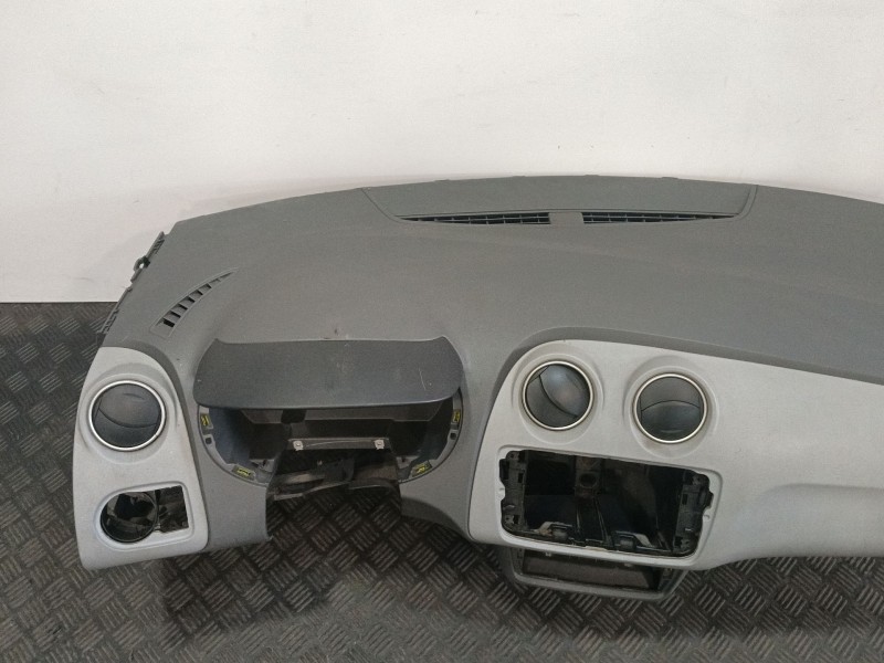 Recambio de salpicadero para seat ibiza iv (6j5, 6p1) 1.2 referencia OEM IAM 6J1857067 6J1857003 