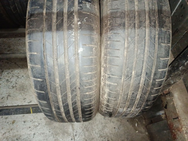 Recambio de neumatico pareja para neumatico neumatico ocasion referencia OEM IAM 205/60/17 97W BRIDGESTONE TURANZA T005 20560179