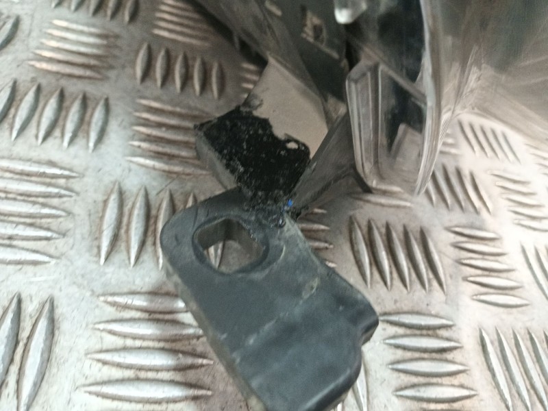 Recambio de faro izquierdo para citroën c-elysee (dd_) 1.6 hdi 92 referencia OEM IAM 9675140080 90014455 