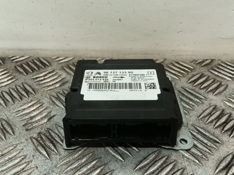 Recambio de centralita airbag para peugeot 208 referencia OEM IAM 9812713380 0285012924 