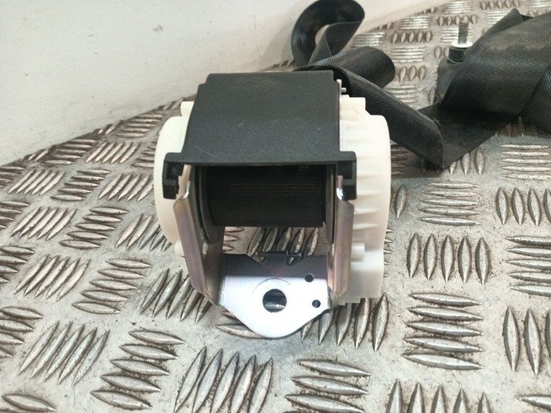 Recambio de cinturon seguridad trasero izquierdo para fiat 500 (312) 500 referencia OEM IAM 34075339D 34022782C 