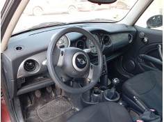 Recambio de caja reles / fusibles para mini mini (r50, r53) one referencia OEM IAM 61131480790  