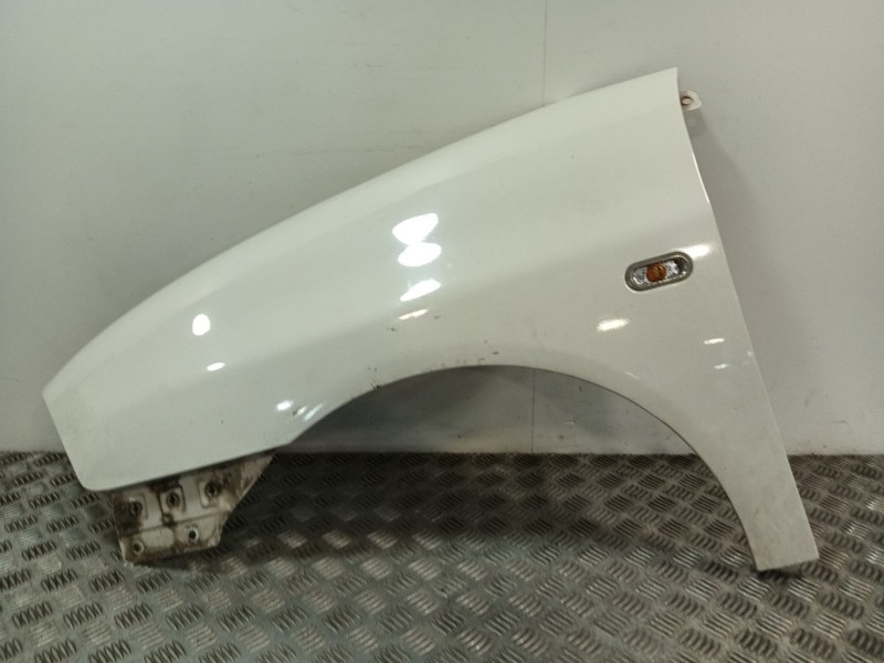 Recambio de aleta delantera izquierda para seat ibiza iii (6l1) 1.4 tdi referencia OEM IAM 6L0821165  