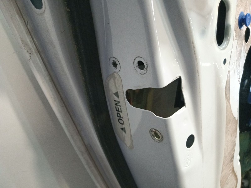 Recambio de puerta trasera izquierda para opel insignia a (g09) 2.0 cdti (68) referencia OEM IAM 22805992 22796347 