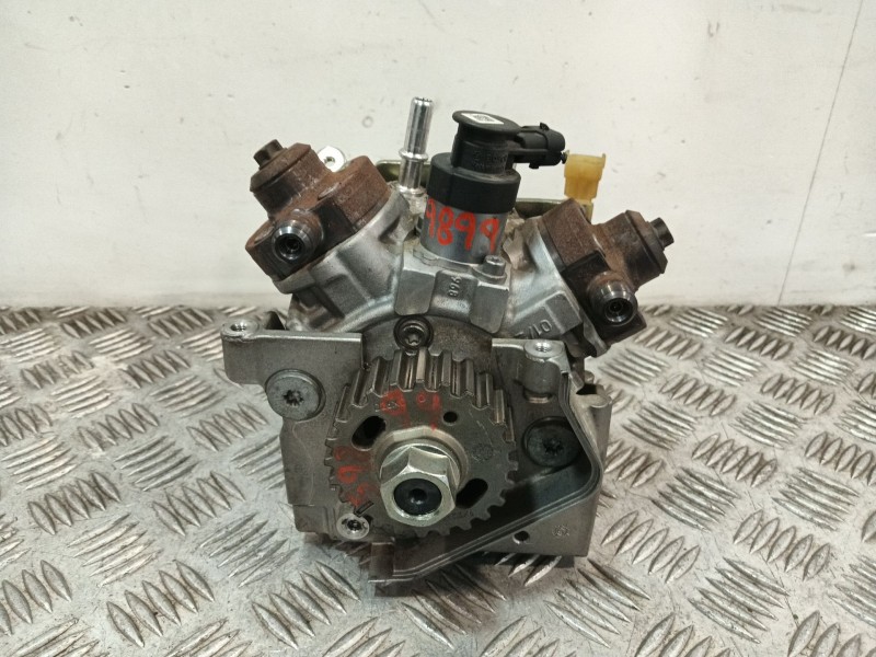 Recambio de bomba inyeccion para land rover discovery iv (l319) 3.0 sdv6 4x4 referencia OEM IAM AH2Q9B395AE 0445010629 
