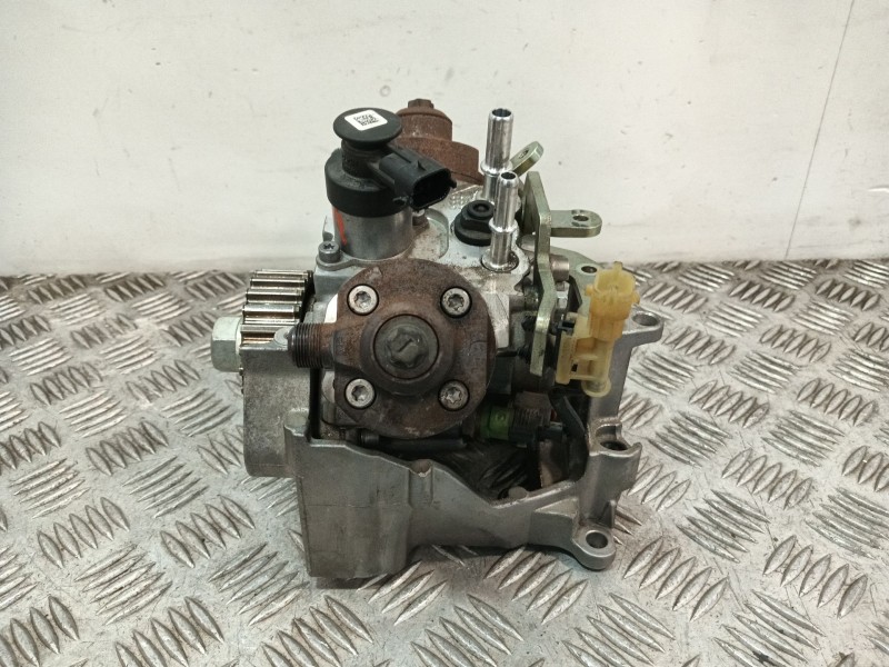Recambio de bomba inyeccion para land rover discovery iv (l319) 3.0 sdv6 4x4 referencia OEM IAM AH2Q9B395AE 0445010629 
