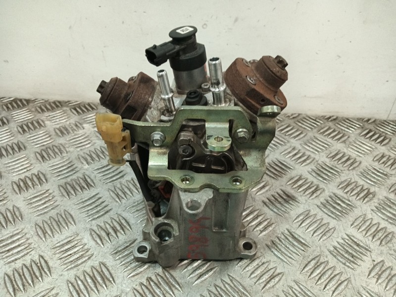 Recambio de bomba inyeccion para land rover discovery iv (l319) 3.0 sdv6 4x4 referencia OEM IAM AH2Q9B395AE 0445010629 