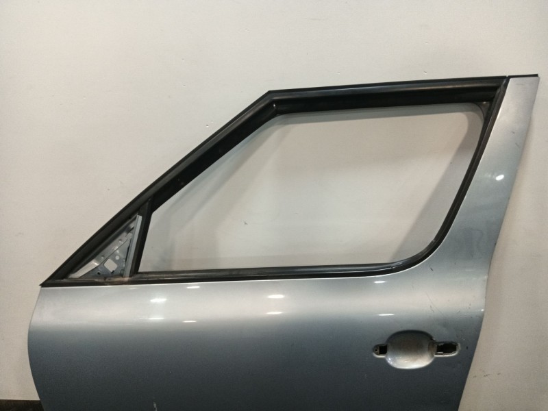 Recambio de puerta delantera izquierda para skoda yeti (5l) 1.2 tsi referencia OEM IAM 5L0831055  