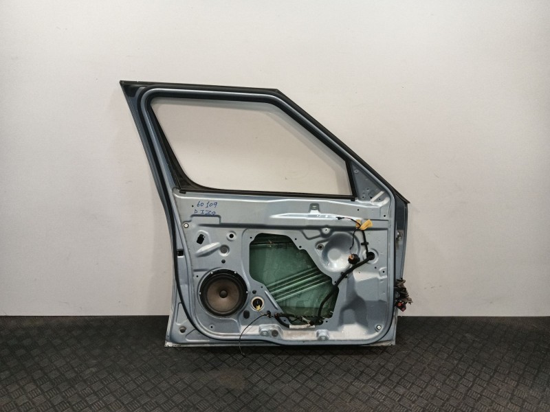 Recambio de puerta delantera izquierda para skoda yeti (5l) 1.2 tsi referencia OEM IAM 5L0831055  