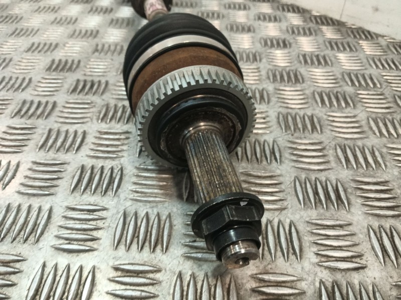 Recambio de transmision delantera izquierda para kia carens iv 1.7 crdi referencia OEM IAM 49500A4300  