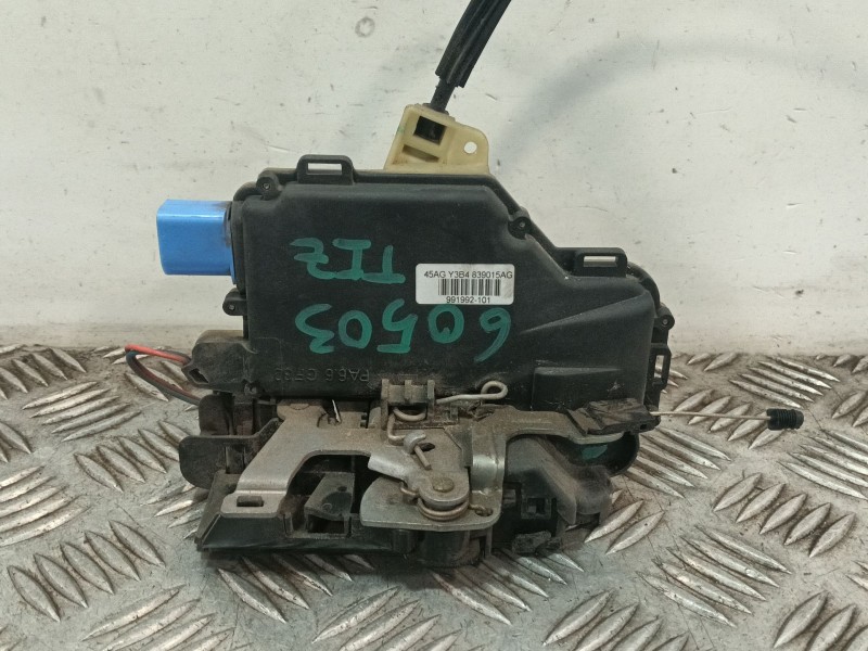 Recambio de cerradura puerta trasera izquierda para seat ibiza iii (6l1) 1.4 16v referencia OEM IAM 991992101 839015AG 