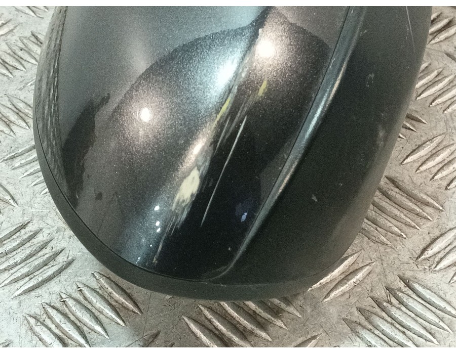 Recambio de retrovisor derecho para mazda 3 sedán (bl) 1.6 mzr (bl12) referencia OEM IAM E4022683 E4022684 