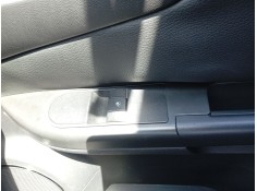 Recambio de mando elevalunas delantero derecho para opel tigra twintop (x04) 1.8 (r97) referencia OEM IAM 13228881  