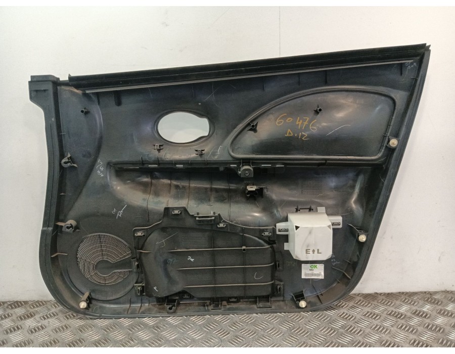 Recambio de guarnecido puerta delantera izquierda para nissan micra iv (k13k, k13kk) 1.2 referencia OEM IAM 809111HB0A 809231HD1