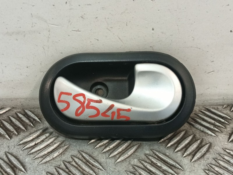 Recambio de maneta interior delantera derecha para dacia logan referencia OEM IAM 8200733847 0509701 
