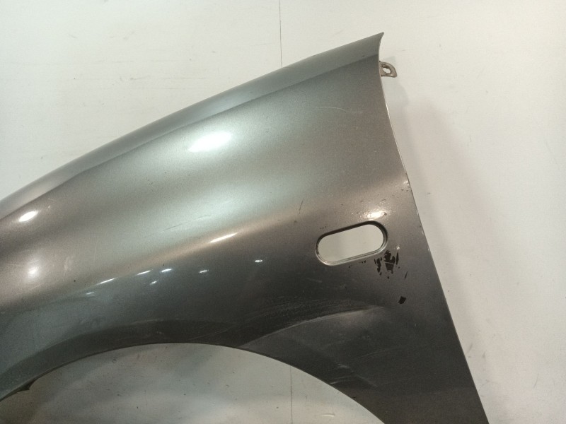 Recambio de aleta delantera izquierda para seat ibiza iii (6l1) 1.4 16v referencia OEM IAM 6L0821165  