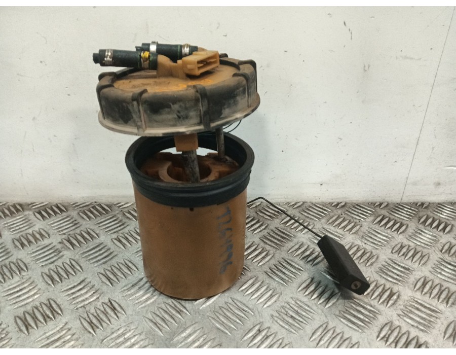 Recambio de aforador para mercedes-benz vito (w638) caja cerrada 2.1 cc referencia OEM IAM A6385421004  