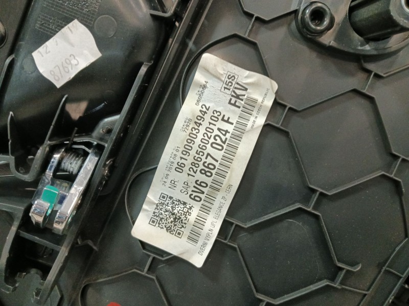 Recambio de guarnecido puerta trasera derecha para skoda fabia iii (nj3) 1.0 tsi referencia OEM IAM 6V6867024F 6VX867024X 