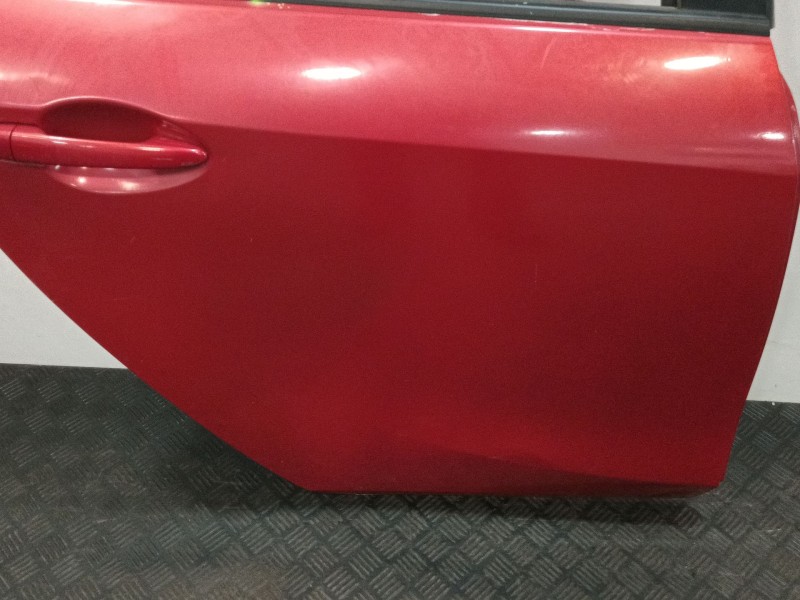 Recambio de puerta trasera derecha para mazda 3 lim. (bl) referencia OEM IAM BBY67202XH BBY67202X 
