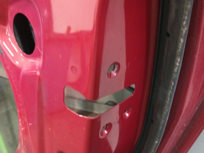 Recambio de puerta trasera derecha para mazda 3 lim. (bl) referencia OEM IAM BBY67202XH BBY67202X 