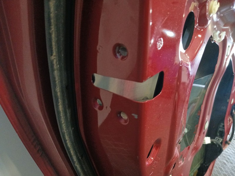 Recambio de puerta trasera izquierda para mazda 3 lim. (bl) referencia OEM IAM BBY27302XA  