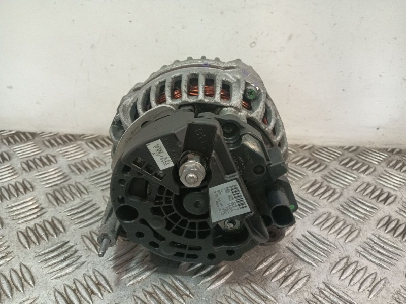 Recambio de alternador para audi a4 b6 avant (8e5) 1.9 tdi referencia OEM IAM 06F903023F 0124525066 