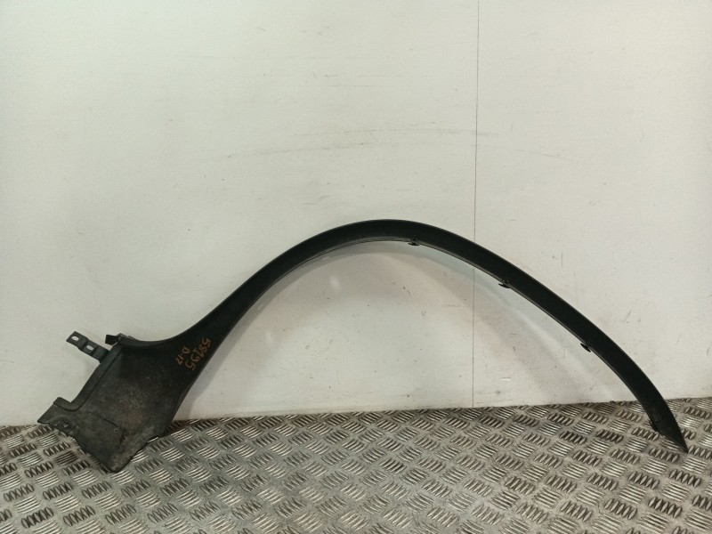 Recambio de aletin delantero izquierdo para bmw x5 (e53) referencia OEM IAM 8408703  