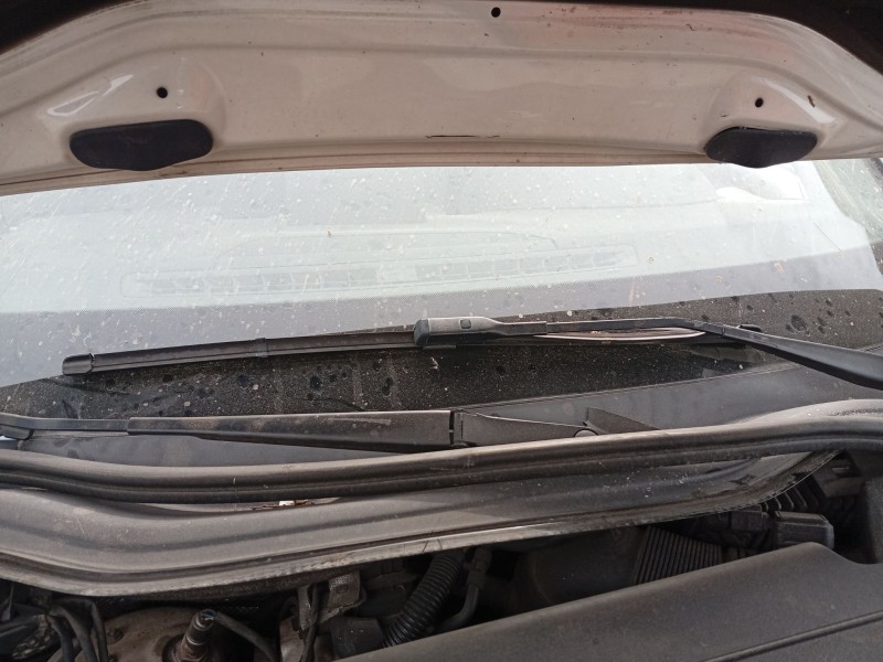 Recambio de brazo limpia delantero izquierdo para audi a1 (8x1, 8xk) 1.6 tdi referencia OEM IAM 8X1955407A1P9  
