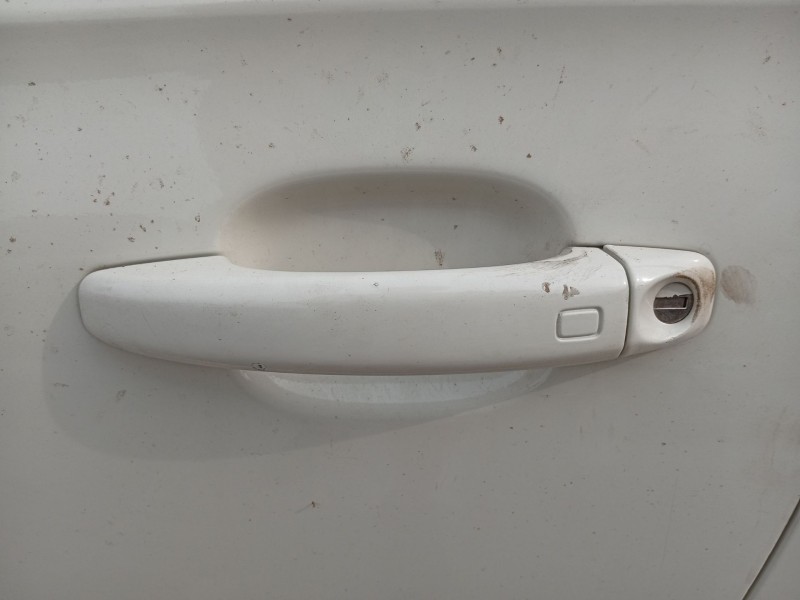 Recambio de maneta exterior delantera izquierda para audi a1 (8x1, 8xk) 1.6 tdi referencia OEM IAM 8T0837205AROH  