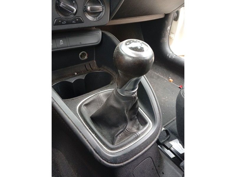Recambio de palanca cambio para audi a1 (8x1, 8xk) 1.6 tdi referencia OEM IAM 6Q0711050B 6R0711046E 