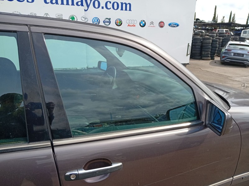 Recambio de luna delantera derecha para mercedes-benz clase e (w210) e 280 (210.053) referencia OEM IAM 2107200218  