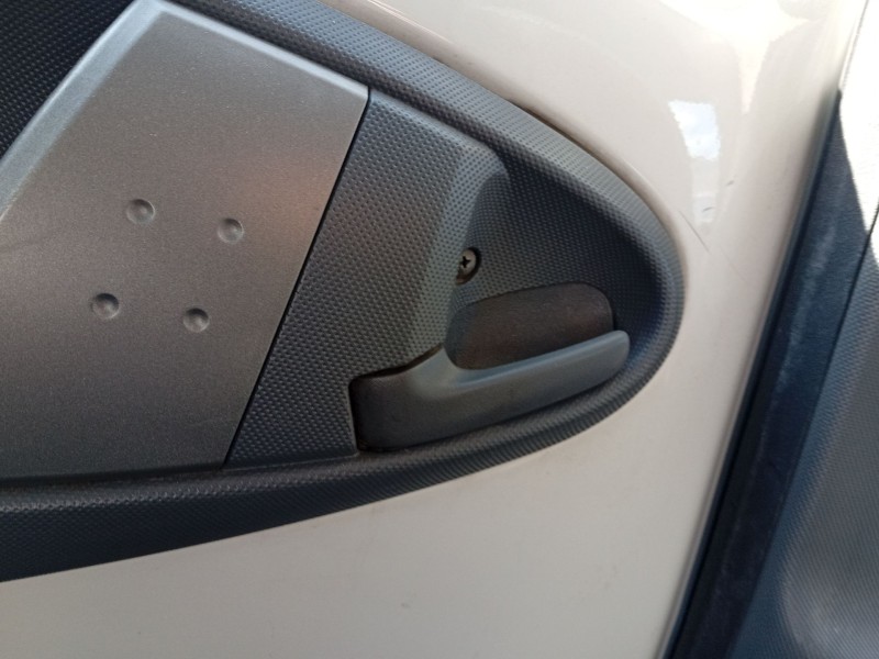 Recambio de maneta interior trasera izquierda para toyota aygo (_b1_) 1.0 (kgb10_) referencia OEM IAM 692060D060B2  